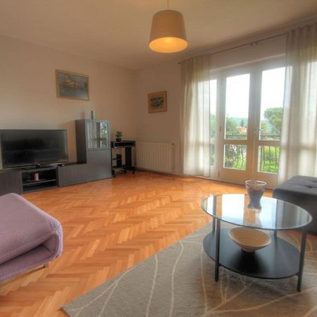 Apartman Lena Opatija Exteriör bild