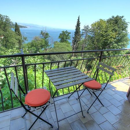 Apartman Lena Opatija Exteriör bild