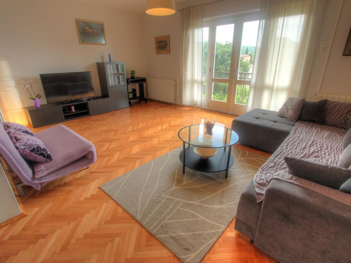 Apartman Lena Opatija Exteriör bild